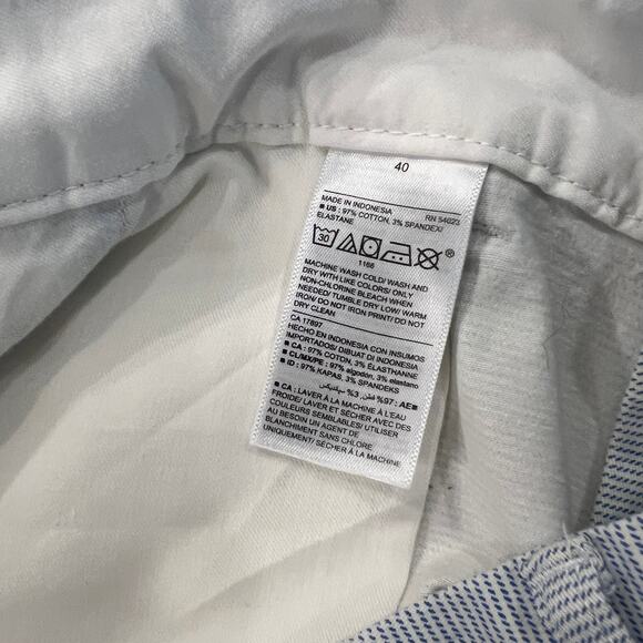 Old Navy Men's Mini Blue Stripe Ultimate Slim Shorts - SIZE 40 - Picture 5 of 9